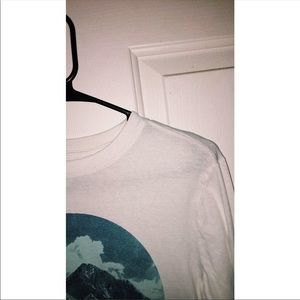 aero long sleeve t-shirt